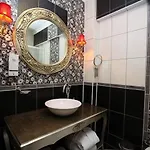 Lapasori Hotel