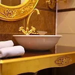 Lapasori Hotel