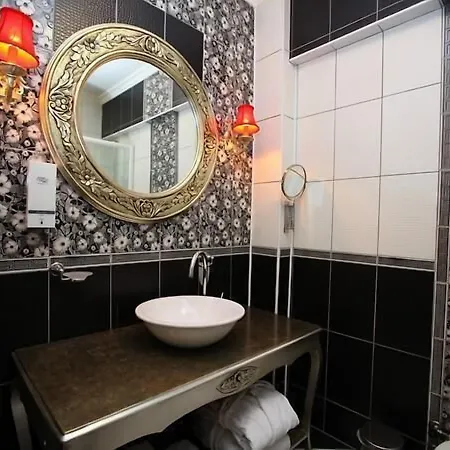 Lapasori Hotel