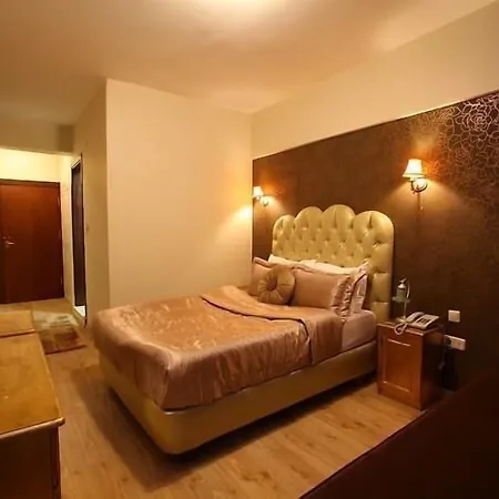 Lapasori Hotel