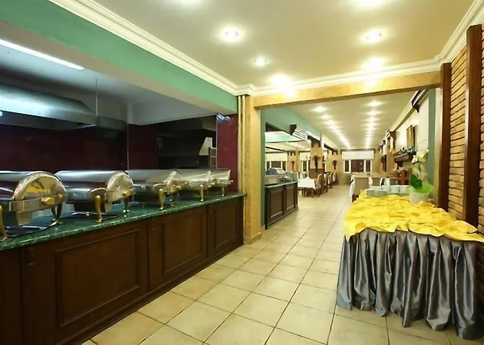 Отель Lapasori *