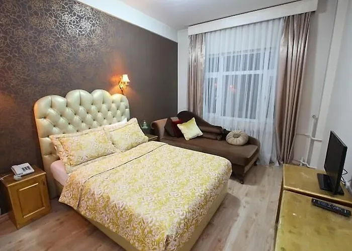 Отель Lapasori *